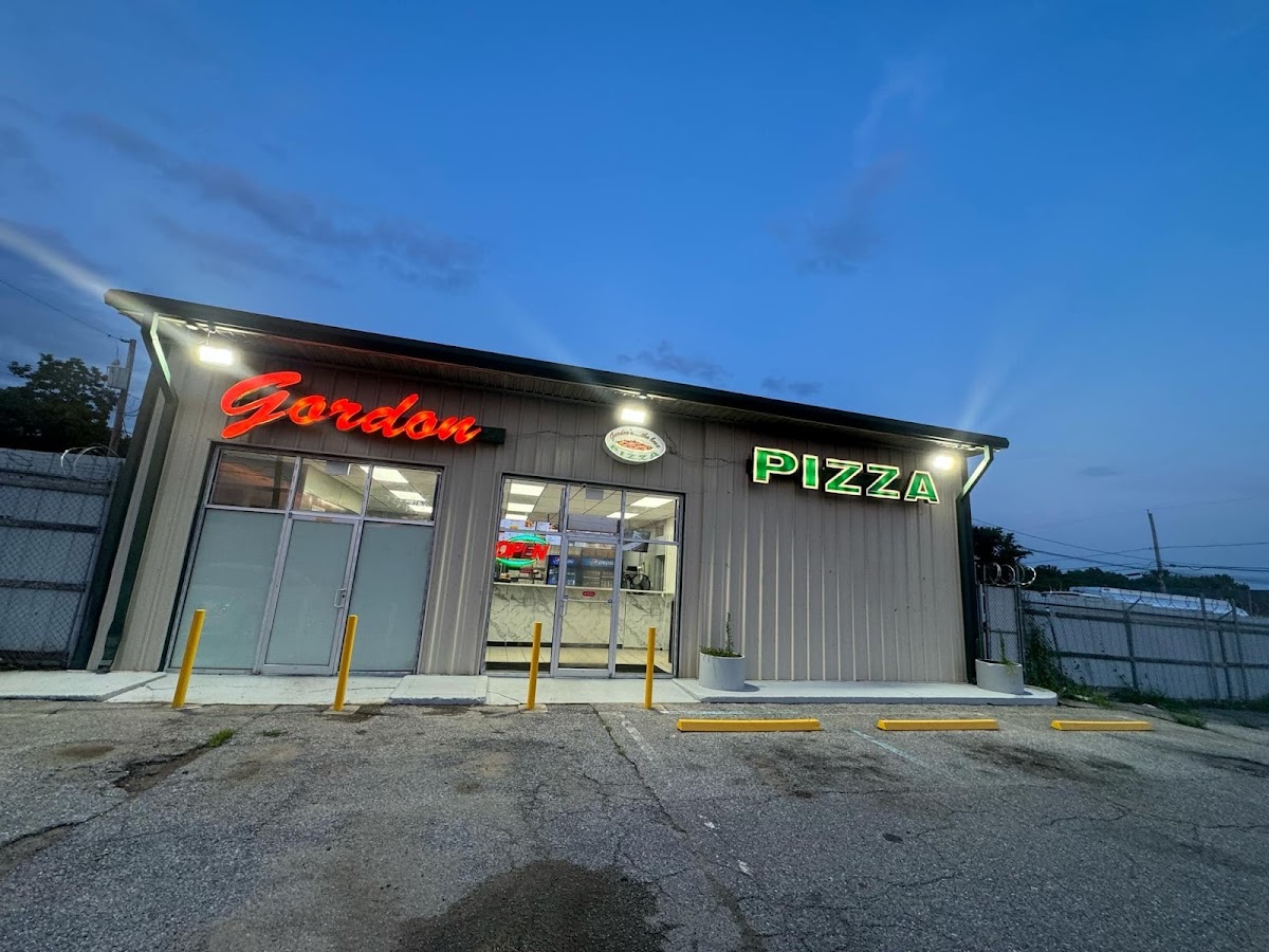 Gordon Pizza And Fried Chicken